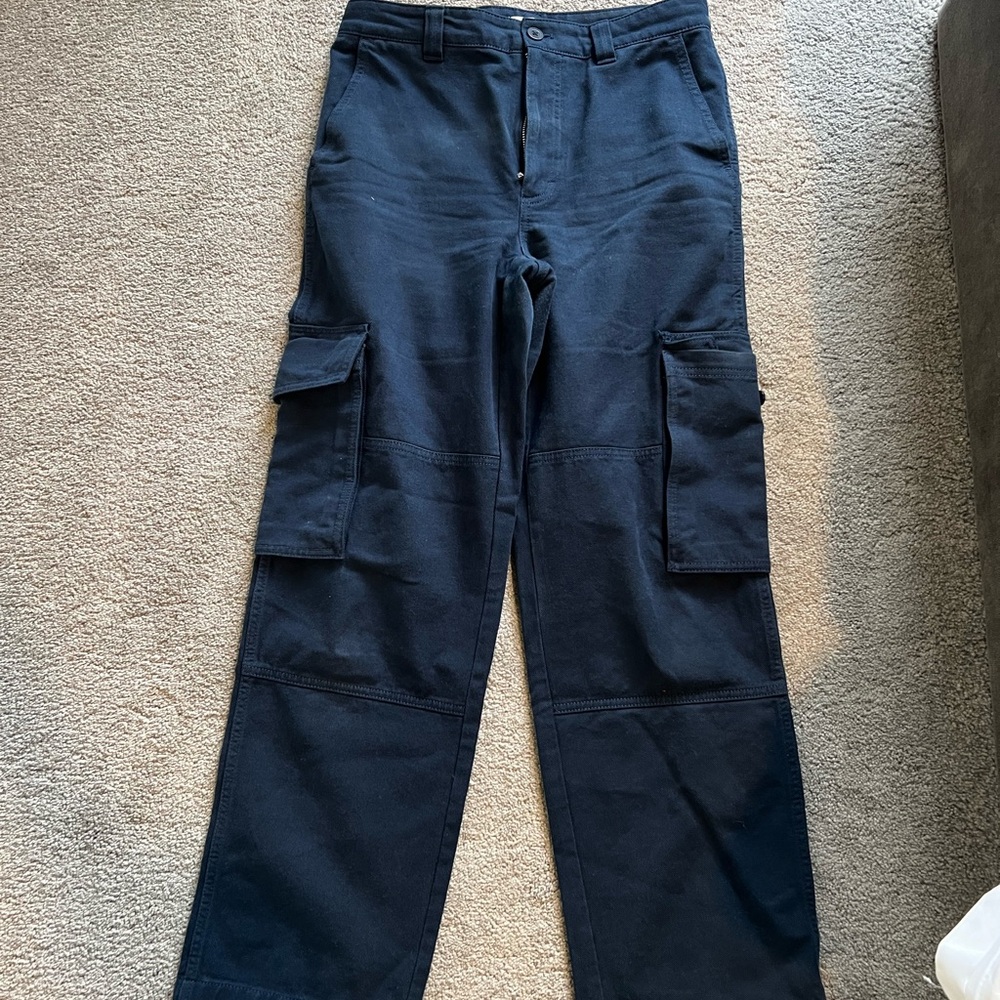 Navy tna cargos.